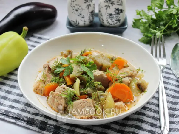 Фото блюда: Индейка с баклажанами в мультиварке