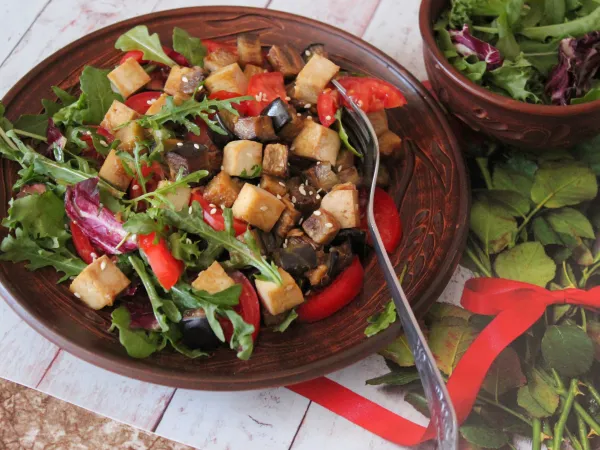 Фото блюда: Салат из баклажанов с тофу