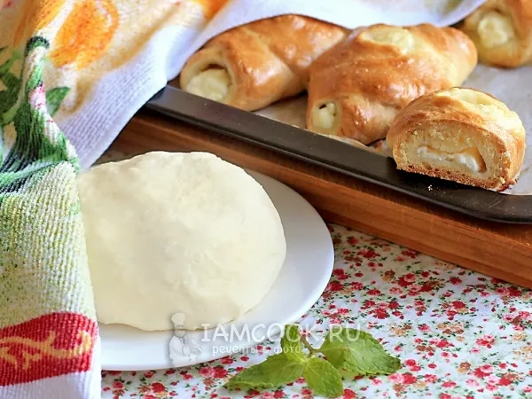 Фото готового блюда: Быстрое тесто для пирожков за 15 минут