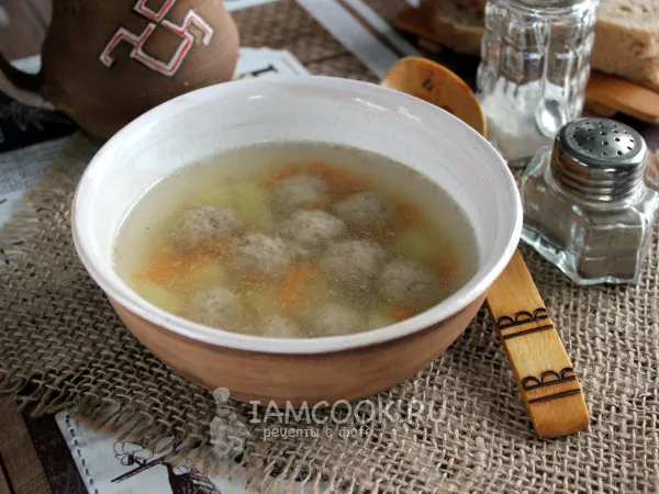 Фото готового блюда: Суп из индейки с фрикадельками