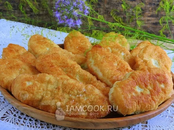 Фото готового блюда: Жареные пирожки «Лапоточки»
