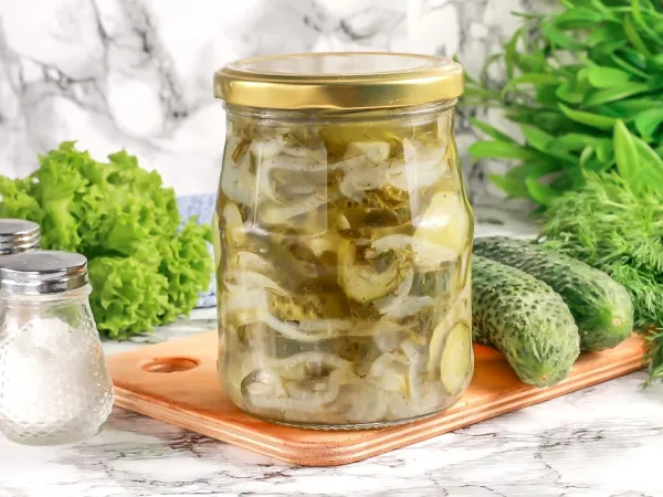 Фото блюда: Салат «Гулливер» из огурцов на зиму