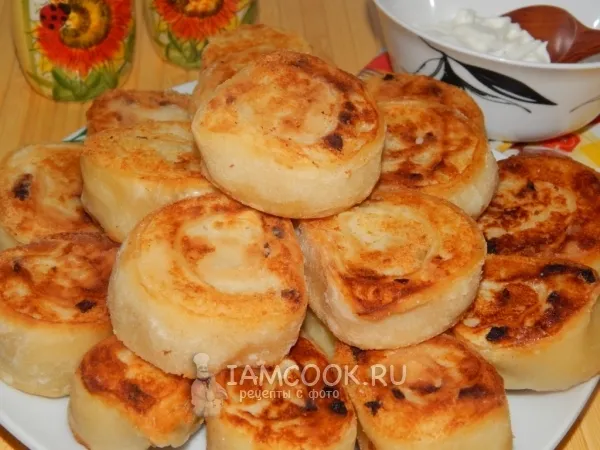 Фото готового блюда: Ленивые пирожки с картофелем