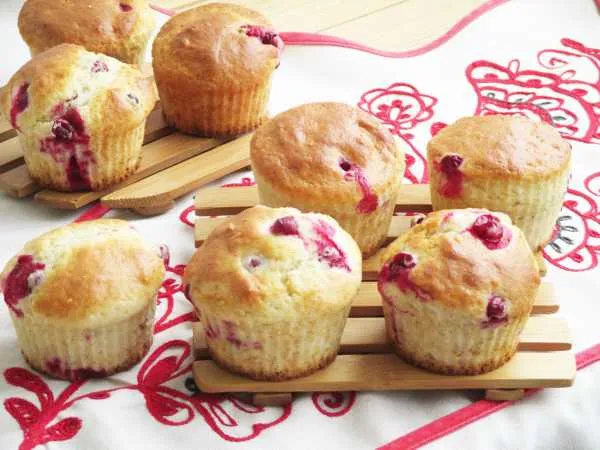 Фото блюда: Кексы с ягодами