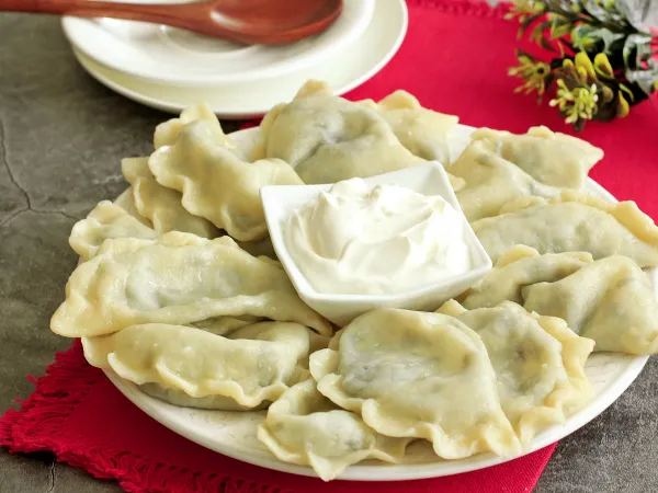 Фото блюда: Вареники со щавелем