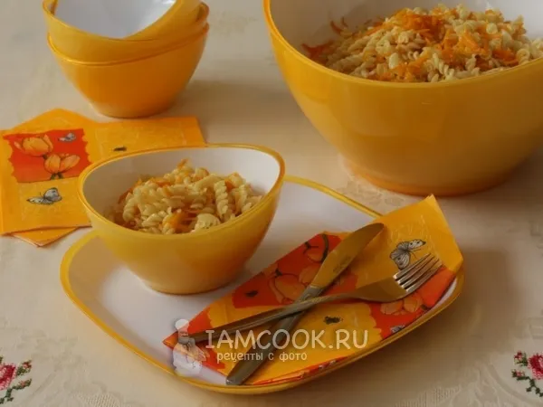 Фото блюда: Салат с морковью и лапшой