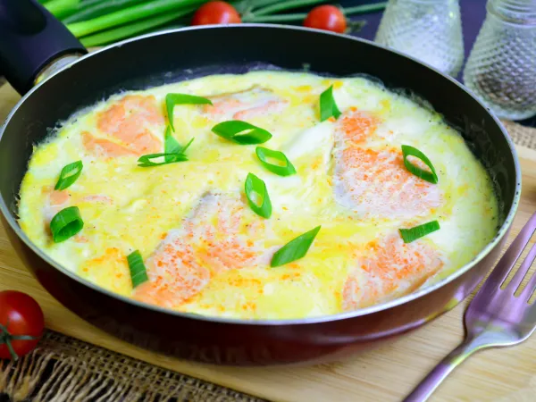 Фото готового блюда: Омлет с семгой