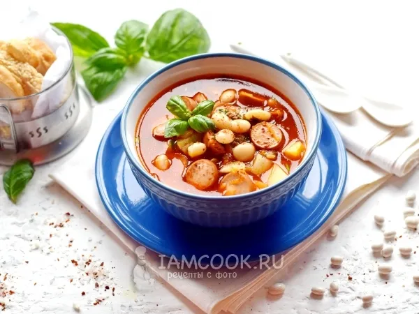 Фото готового блюда: Фасолевый суп с сосисками