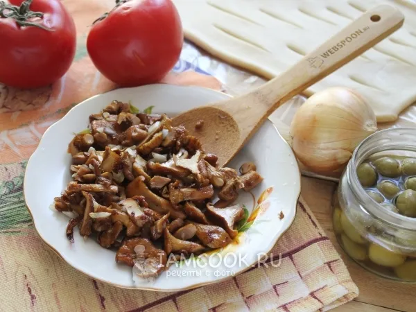 Фото готового блюда: Начинка для постной пиццы