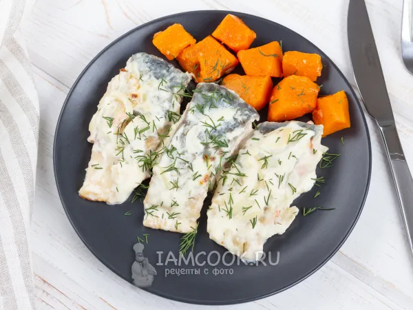 Фото блюда: Горбуша в сливках на сковороде