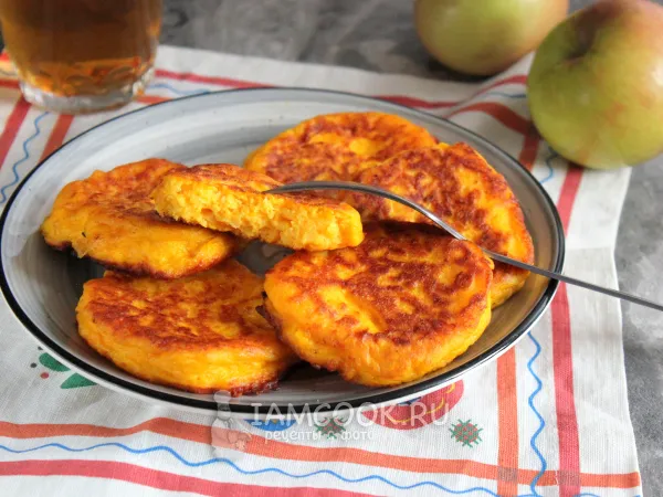 Фото блюда: Тыквенные оладьи с сыром