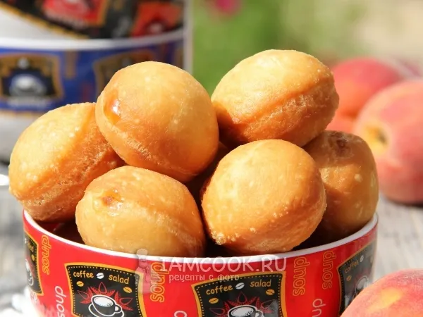 Фото готового блюда: Пончики с повидлом