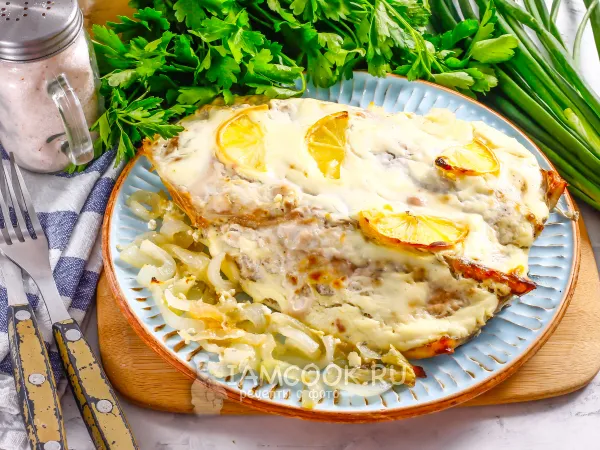 Фото блюда: Скумбрия в сметане в духовке