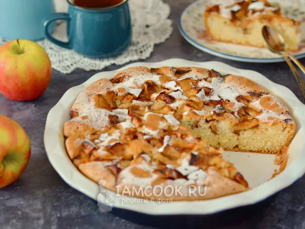 Фото блюда: Шарлотка из замороженных яблок