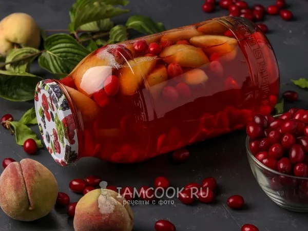 Фото блюда: Компот из кизила и персиков на зиму