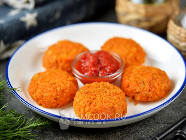 Фото готового блюда: Постные морковные котлеты с овсянкой