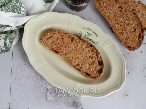 Фото готового блюда: Томатный хлеб на закваске