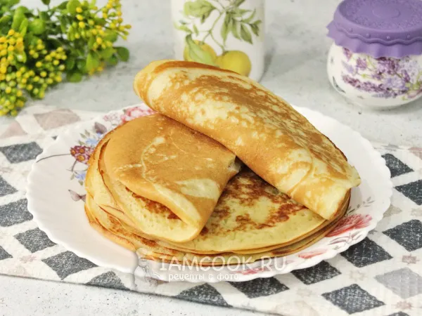 Фото блюда: Толстые блины на сыворотке как у бабушки