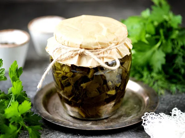 Фото блюда: Щавель с солью на зиму в банках