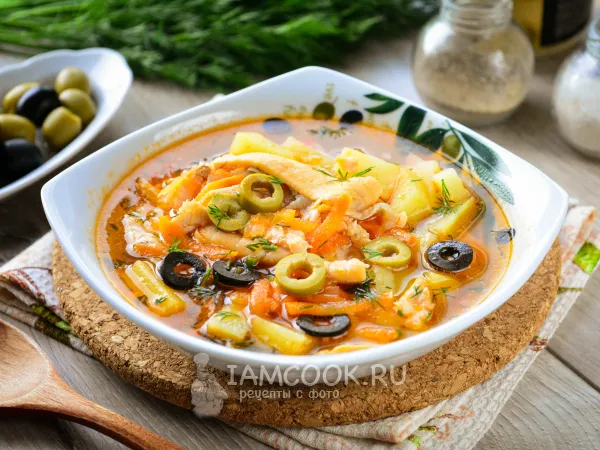 Фото блюда: Рыбный суп с оливками