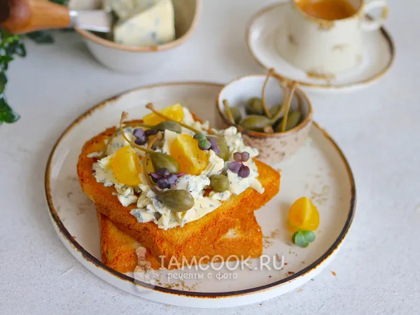 Фото готового блюда: Бриошь с сыром