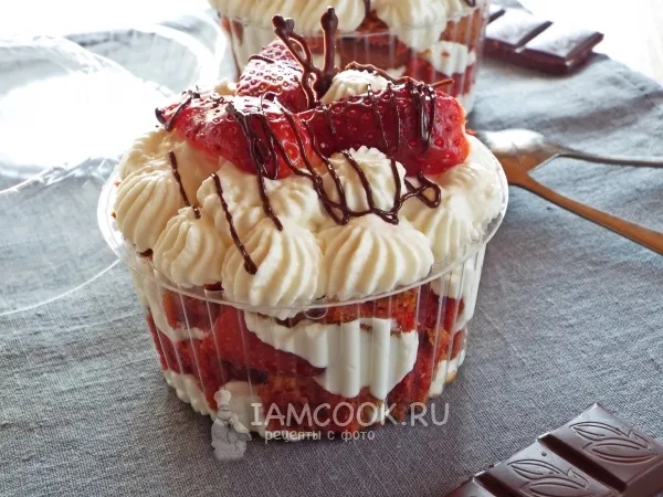 Фото блюда: Десерт «Красный бархат»