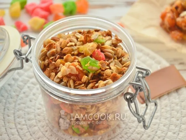 Фото блюда: Гранола с цукатами