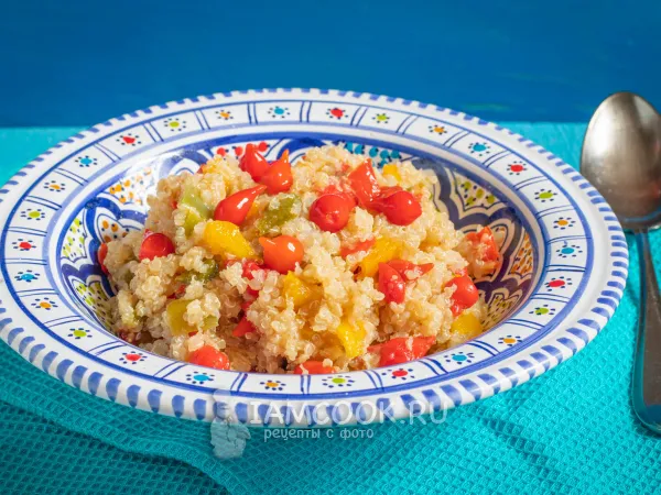 Фото готового блюда: Киноа с перцем