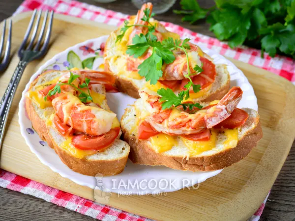 Фото блюда: Горячие бутерброды с креветками