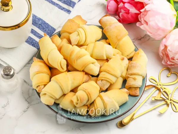 Фото готового блюда: Рогалики на смальце