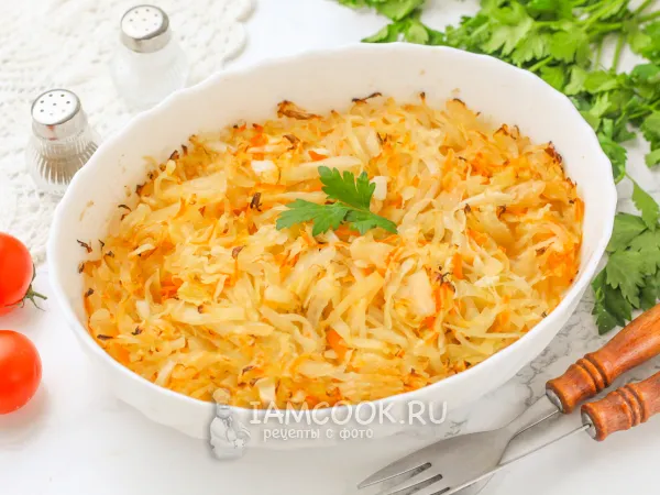 Фото готового блюда: Запеченная квашеная капуста в духовке