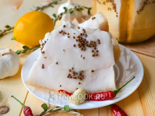 Фото готового блюда: Сало в рассоле в банке