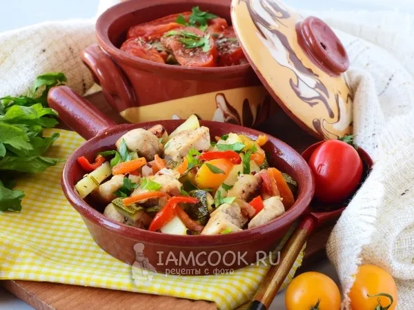 Фото готового блюда: Рагу овощное с мясом и картошкой