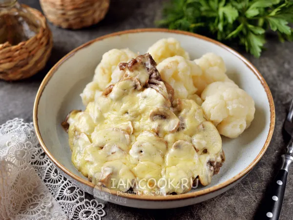 Фото готового блюда: Мясо по-французски на сковороде из говядины