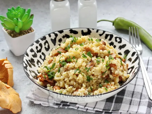 Фото блюда: Булгур с лисичками