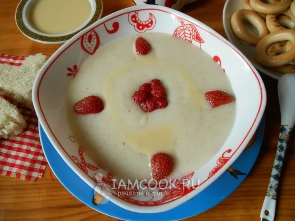 Фото готового блюда: Воздушная манная каша со сгущёнкой и ванилью