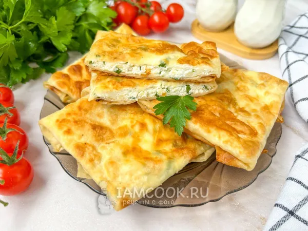 Фото готового блюда: Конвертики из лаваша с творогом и сыром