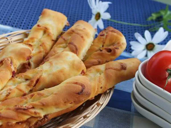 Фото блюда: Твисты с салями