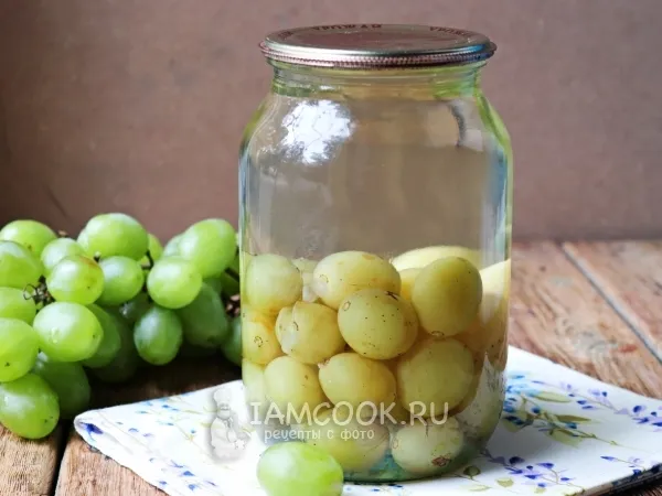 Фото блюда: Компот из белого винограда на зиму