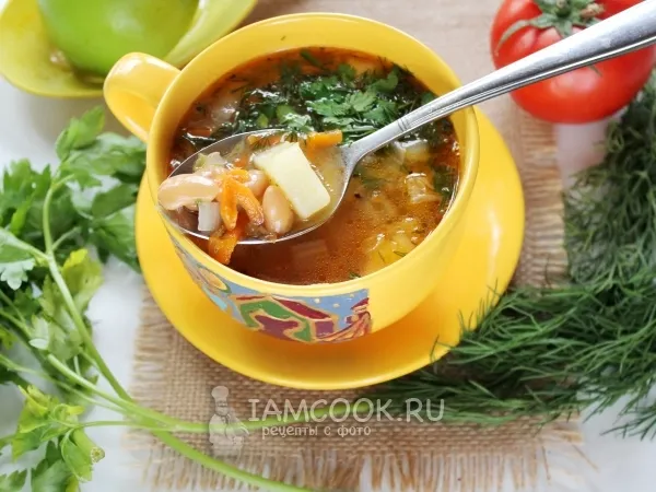 Фото готового блюда: Постные щи из пекинской капусты с фасолью