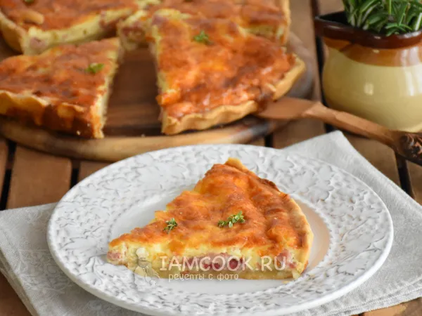 Фото готового блюда: Киш с ветчиной и сыром