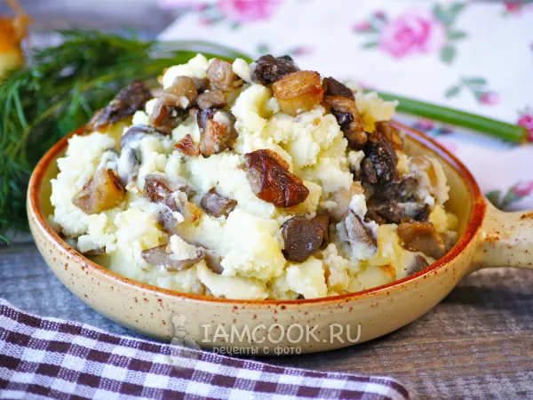 Фото готового блюда: Картофельное пюре с грибами (постное)