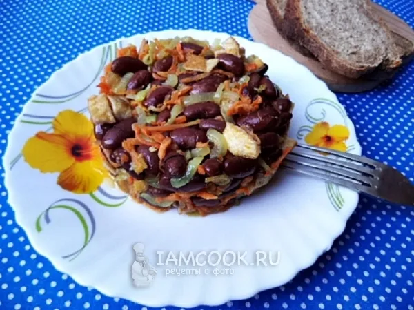 Фото готового блюда: Быстрый салат с фасолью