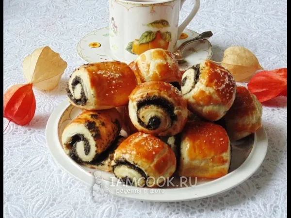 Фото блюда: Слоеные рулетики с маком