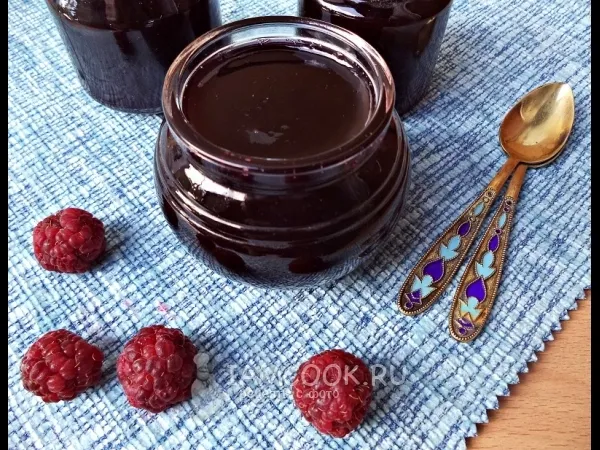 Фото готового блюда: Желе из малины