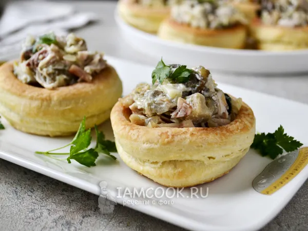 Фото блюда: Волованы с курицей и грибами