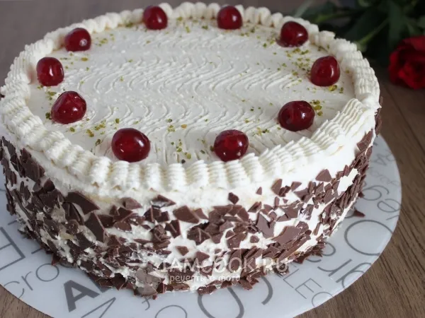 Фото блюда: Торт со сливочным кремом и яблоками