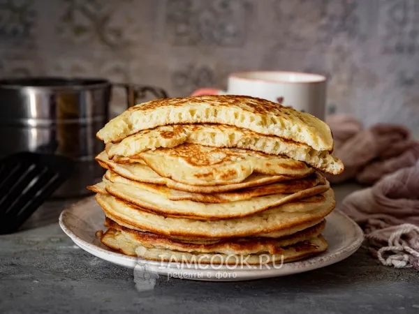 Фото блюда: Толстые блины на кефире с кипятком