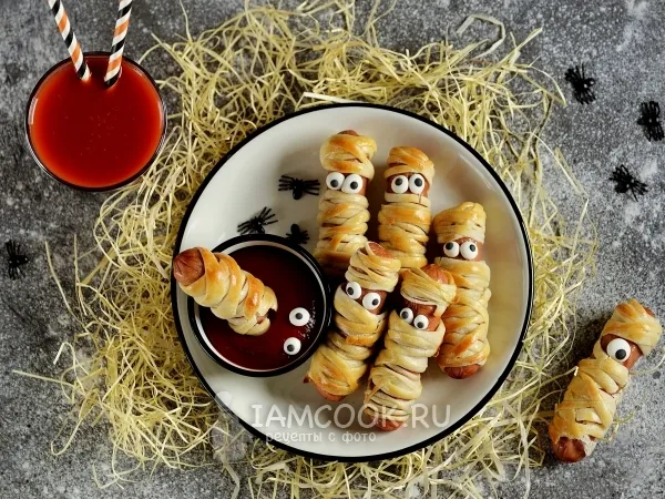 Фото блюда: Сосиски в тесте «Мумии»