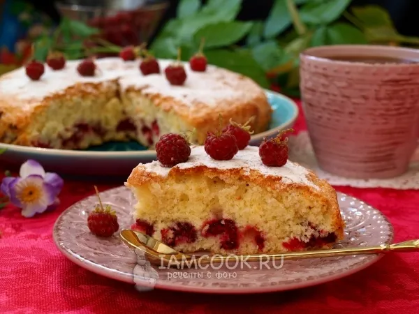 Фото блюда: Шарлотка с малиной